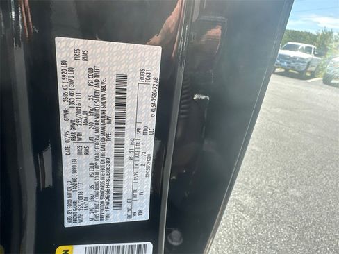 New 2025 Ford Bronco 4-Door image 18