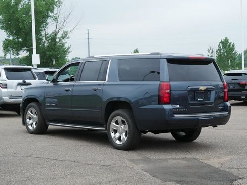 Used 2020 Chevrolet Suburban Premier AWD/4WD image 5