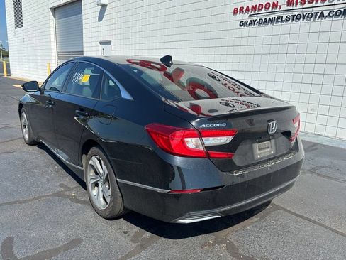 Used 2018 Honda Accord EX-L image 5