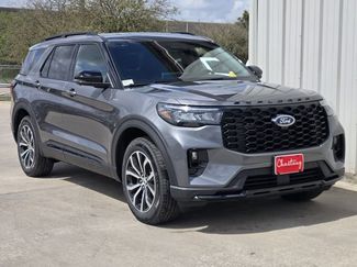 New 2026 Ford Explorer ST-Line video 2