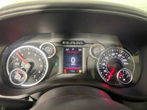 New 2026 RAM 1500 Big Horn AWD/4WD image 18