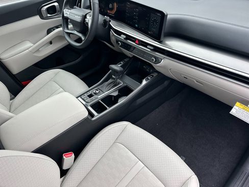 New 2026 Kia Sorento S image 17