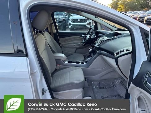 Used 2013 Ford C-MAX SE FWD image 35