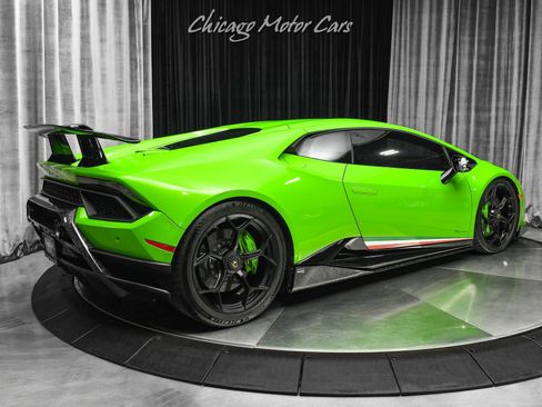 Used 2018 Lamborghini Huracan Performante image 5