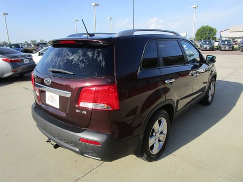 Used 2012 Kia Sorento EX w/ EX V6 Premium Pkg AWD/4WD image 7