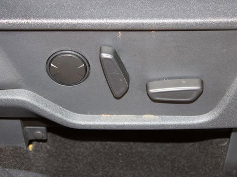 Used 2021 Ford Bronco Badlands image 29