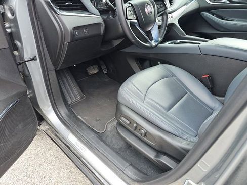 Used 2023 Buick Enclave Essence FWD image 14