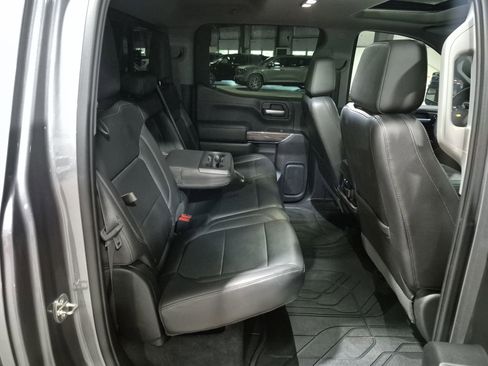 Used 2020 Chevrolet Silverado 1500 LTZ w/ LTZ Premium Package image 28