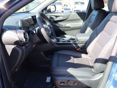 New 2026 Chevrolet Equinox LT w/ Convenience Package II image 5