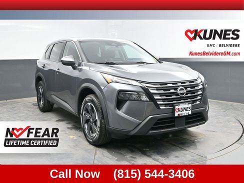 Used 2024 Nissan Rogue SV FWD image 1