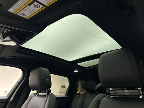 New 2026 Land Rover Range Rover Velar S image 19