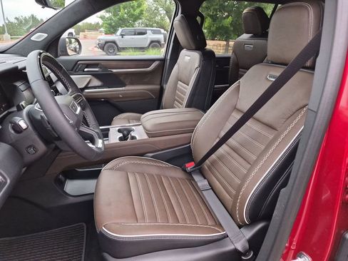New 2026 GMC Acadia Denali Ultimate FWD image 18