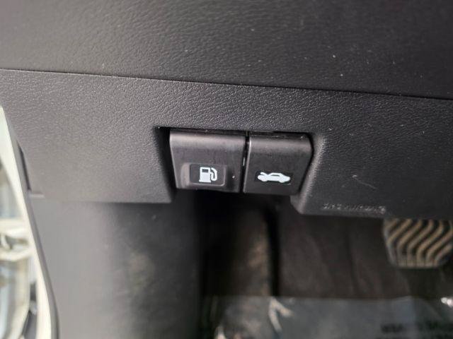 Used 2023 Nissan Kicks S FWD image 21