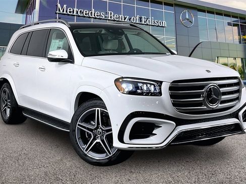 New 2026 Mercedes-Benz GLS 450 4MATIC image 1