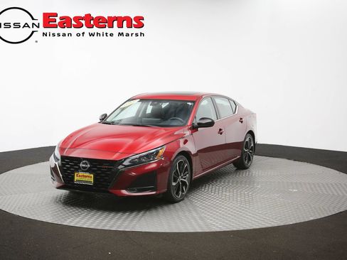 Used 2023 Nissan Altima 2.5 SR w/ SR Premium Package FWD image 54