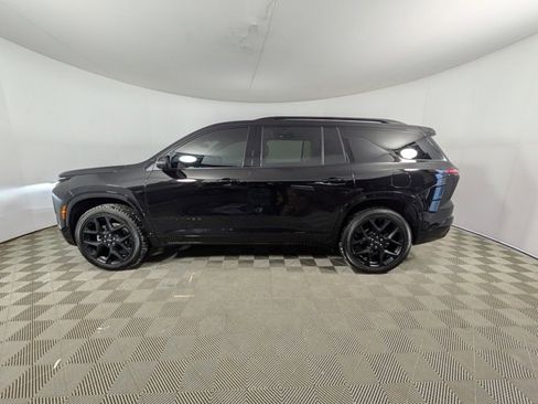 Used 2024 Chevrolet Traverse RS image 27