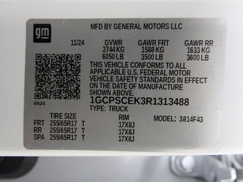 Used 2024 Chevrolet Colorado LT w/ LT Convenience Package image 20