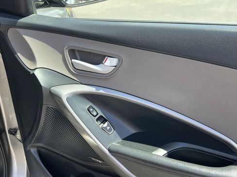 Used 2018 Hyundai Santa Fe Sport AWD/4WD image 19