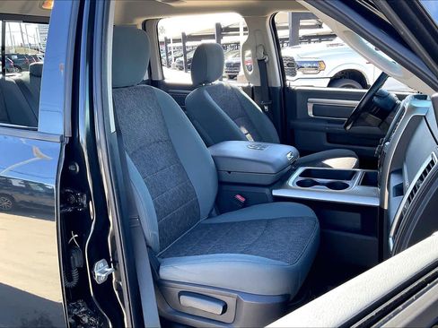 Used 2016 RAM 1500 Big Horn image 9