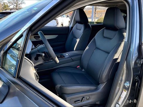 New 2026 Nissan Murano SL image 9