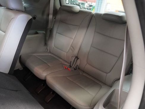 Used 2014 Kia Sorento LX w/ Touring Package (LX) image 23