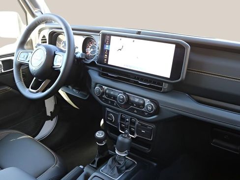 New 2026 Jeep Gladiator Sport image 18