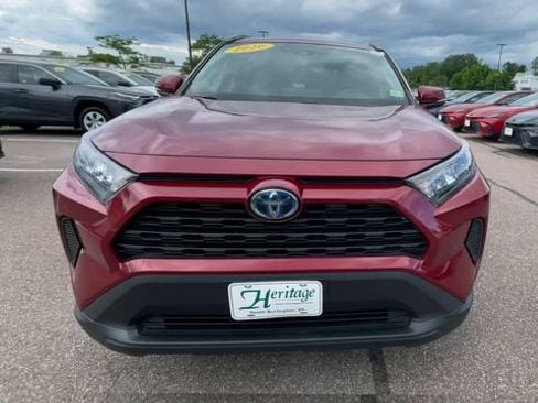 Used 2020 Toyota RAV4 LE AWD/4WD image 7