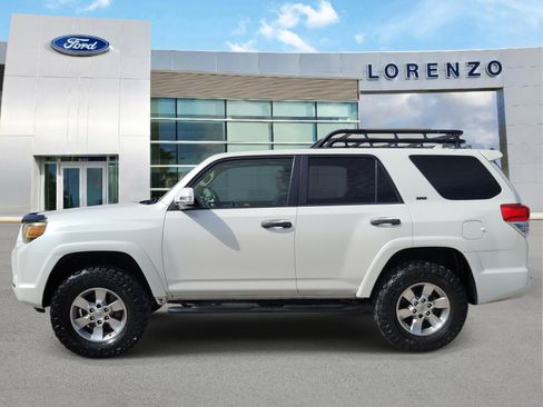 Used 2013 Toyota 4Runner SR5 w/ Convenience Pkg AWD/4WD image 8