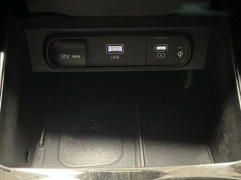 Used 2024 Kia Telluride SX Prestige image 26