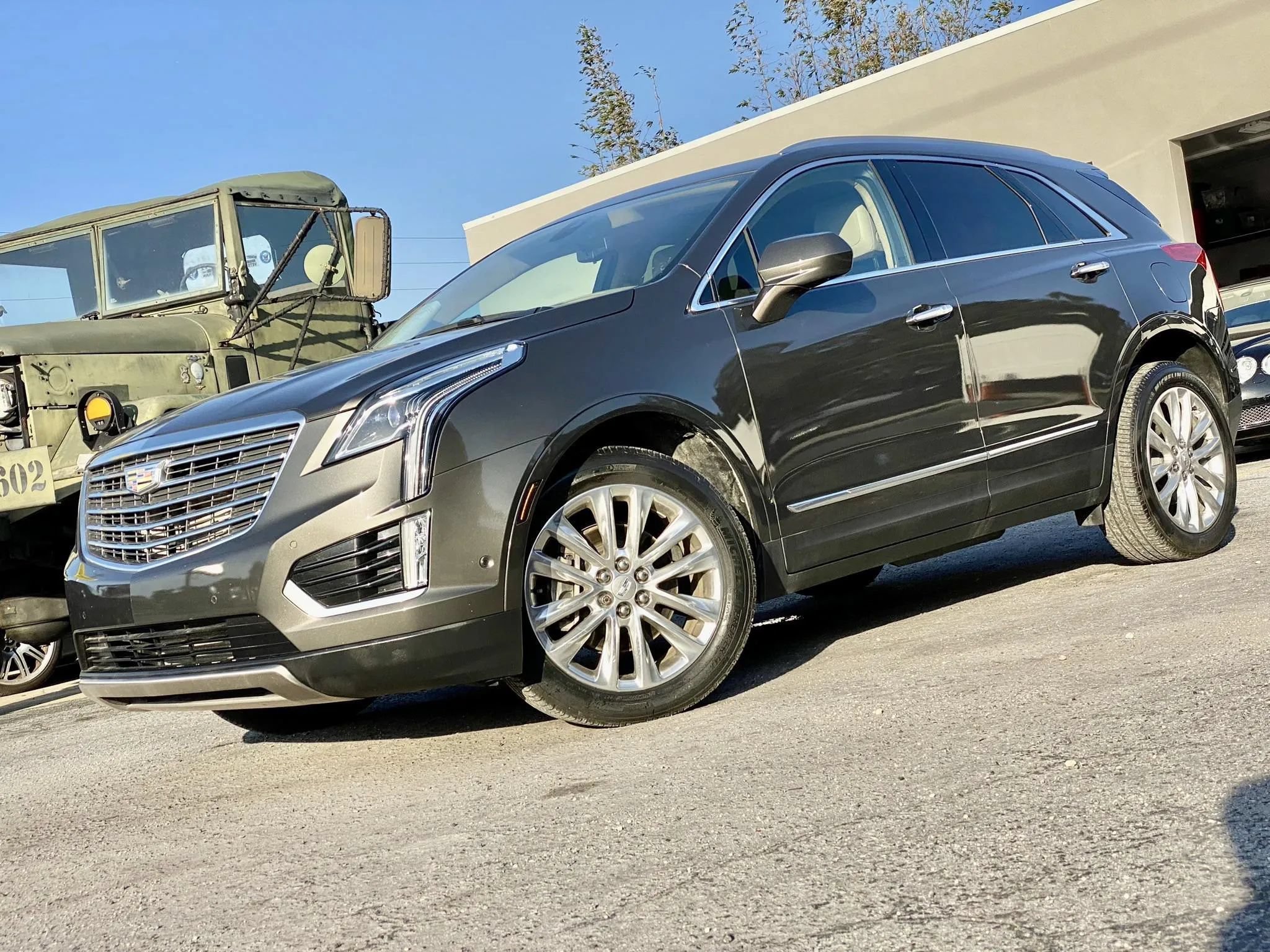 Used 2019 Cadillac XT5 Platinum AWD/4WD image 23