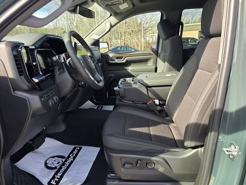 New 2026 Chevrolet Silverado 1500 LT Trail Boss image 9