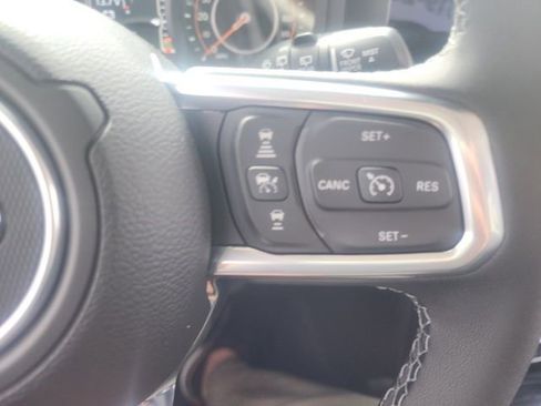 New 2026 Jeep Wrangler Unlimited Sahara AWD/4WD image 9