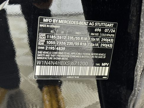 Used 2025 Mercedes-Benz GLA 250 4MATIC image 17