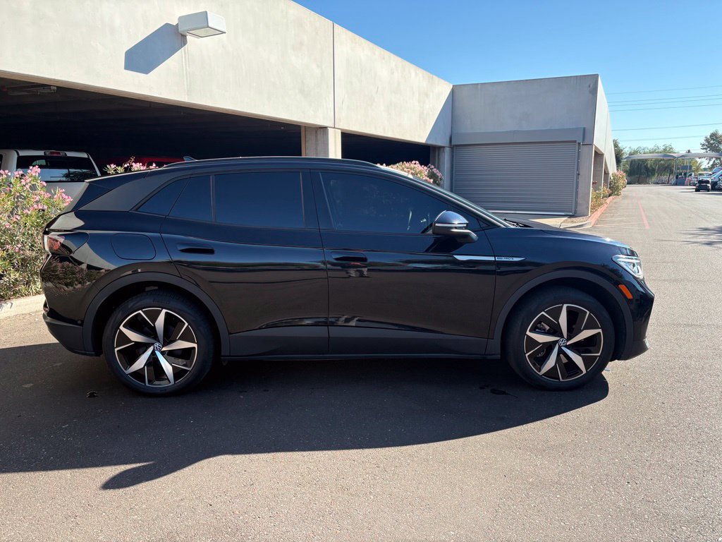 Used 2023 Volkswagen ID.4 Pro S AWD/4WD image 4