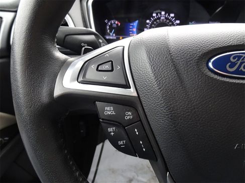 Used 2015 Ford Fusion Titanium image 20