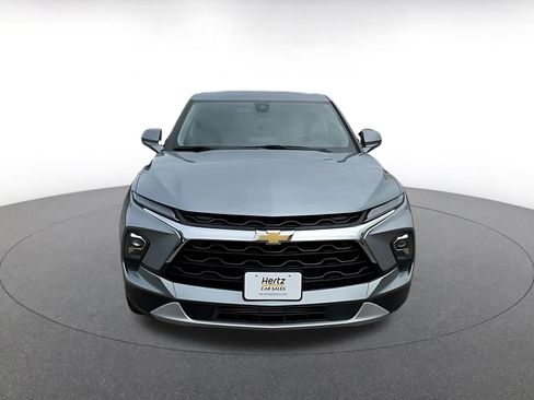 Used 2025 Chevrolet Blazer LT image 4