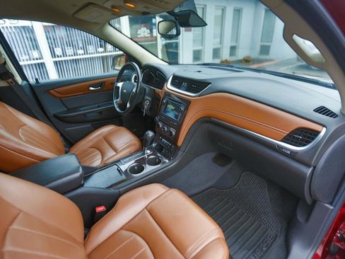 Used 2016 Chevrolet Traverse LTZ image 14