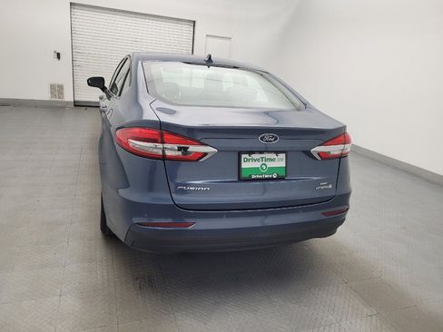 Used 2019 Ford Fusion SE image 6