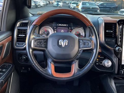 Used 2022 RAM 1500 Limited image 8