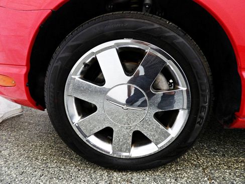 Used 2002 Ford Thunderbird RWD image 14