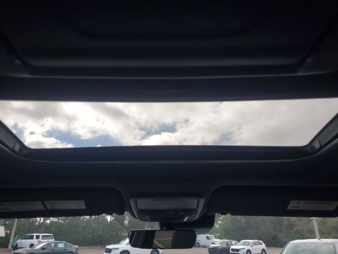 Certified 2021 Honda Pilot Black Edition image 5