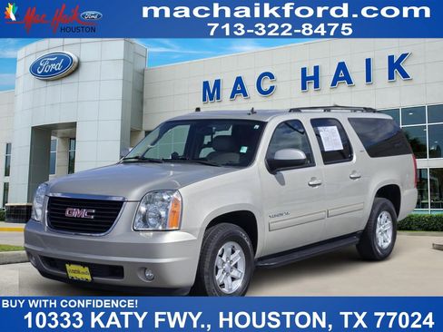 Used 2014 GMC Yukon XL SLT image 1