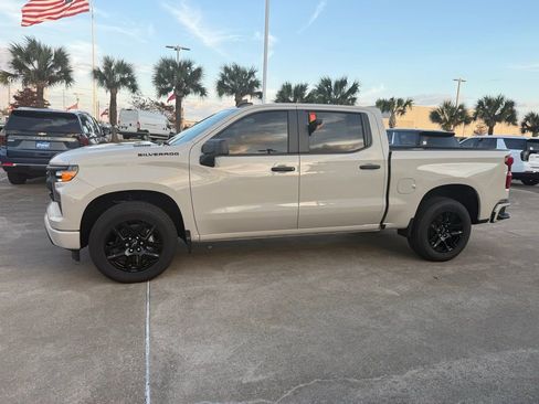 New 2026 Chevrolet Silverado 1500 Custom w/ LPO, Dark Essentials Package image 16