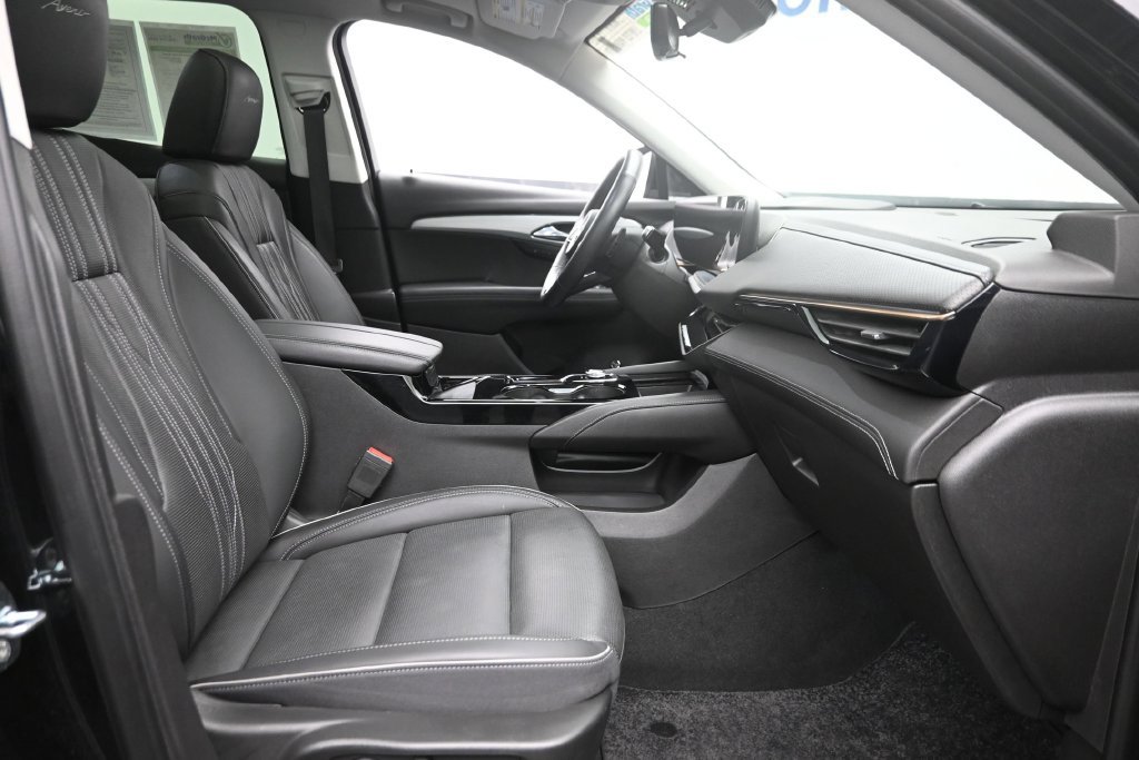 Used 2024 Buick Envision Avenir AWD/4WD image 9