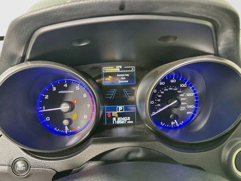 Used 2017 Subaru Outback 2.5i Limited AWD/4WD image 12