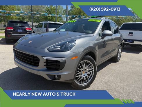 Used 2017 Porsche Cayenne AWD/4WD image 1