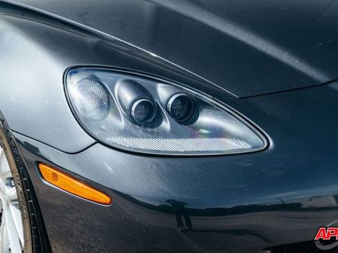 Used 2009 Chevrolet Corvette Z06 w/ Preferred Equipment Group RWD image 46