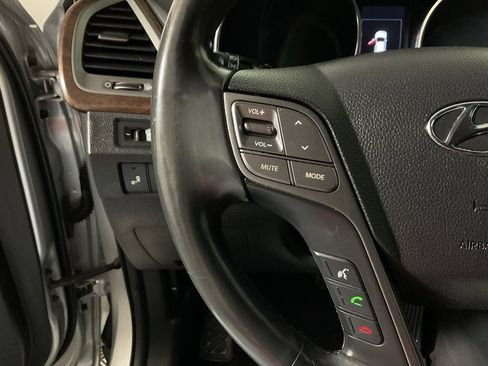 Used 2018 Hyundai Santa Fe Sport image 26