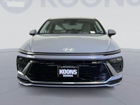 Used 2025 Hyundai Sonata SE image 11