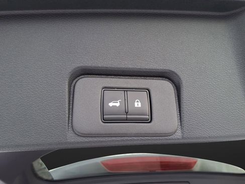 New 2026 Nissan Rogue Platinum w/ Platinum Premium Package image 11